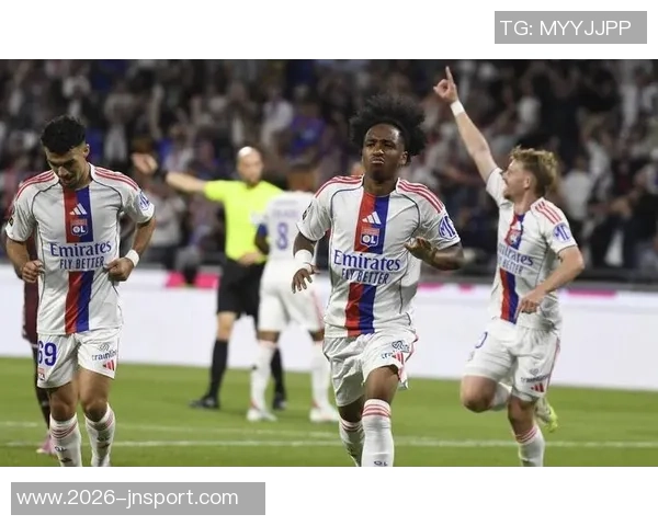 托利索对法甲裁判判罚不满呼吁各方召开会议进行直接沟通 托利索对法甲裁判判罚不满呼吁各方召开会议进行直接沟通