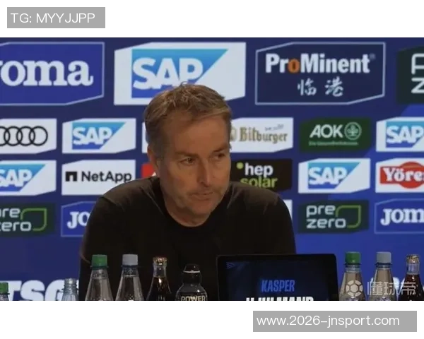 罗马诺透露尤文明年1月不引进尤尔曼德或将明夏转会 罗马诺透露尤文明年1月不引进尤尔曼德或将明夏转会