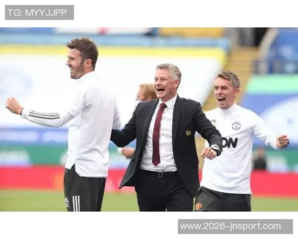 弗格森倾向卡里克接任曼联主帅而非索尔斯克亚但不看好长期执教