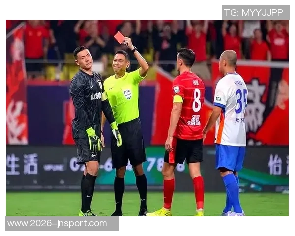 草皮质量堪忧王大雷呼吁大家共同维护主场草坪环境 草皮质量堪忧王大雷呼吁大家共同维护主场草坪环境